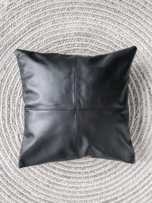 NAHKATYYNY RUUTU MUSTA