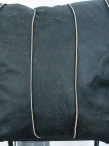 NAHKATYYNY RAITA, NOPEASTI KULUVA MUSTA