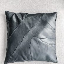 NAHKATYYNY TILKKU, MUSTA LÄPIVÄRJÄTTY