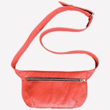 AINA-LAUKKU, PUNAINEN