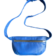 AINA-LAUKKU, SININEN